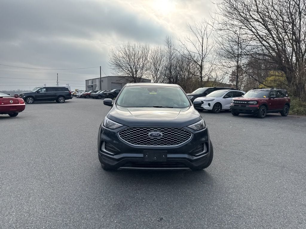Used 2024 Ford Edge SEL SUV