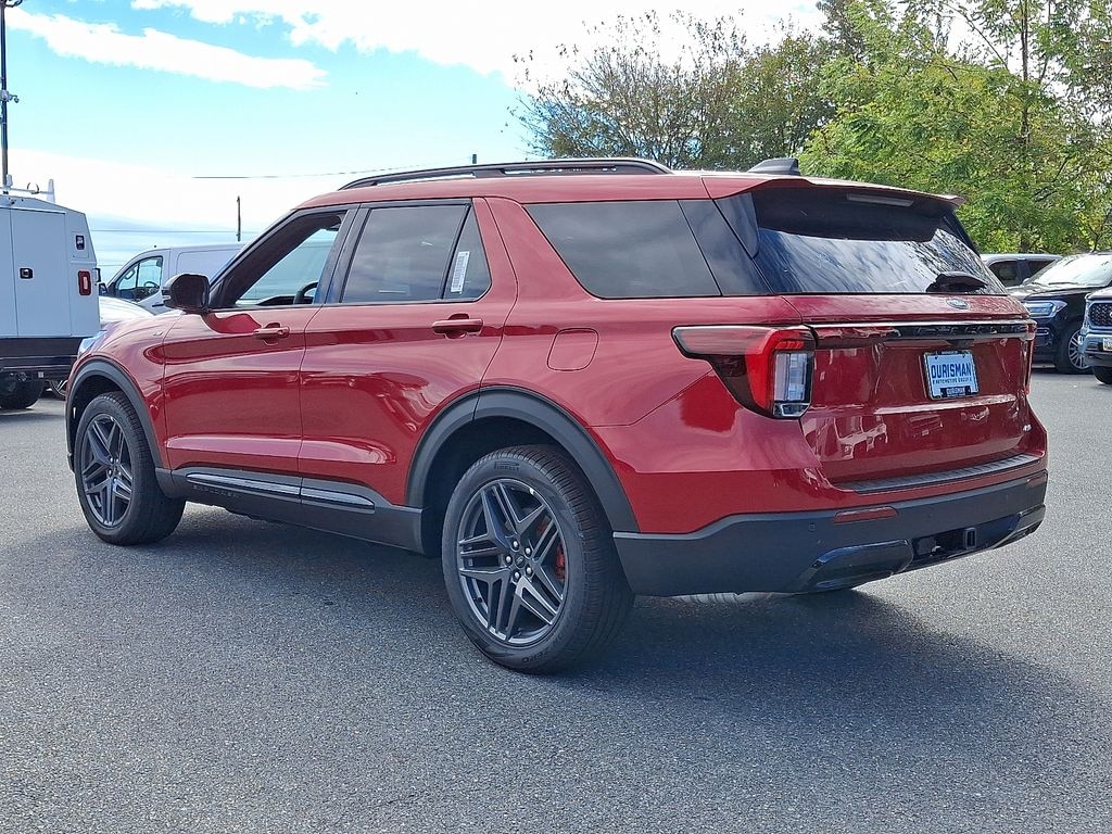 New 2025 Ford Explorer ST-Line SUV