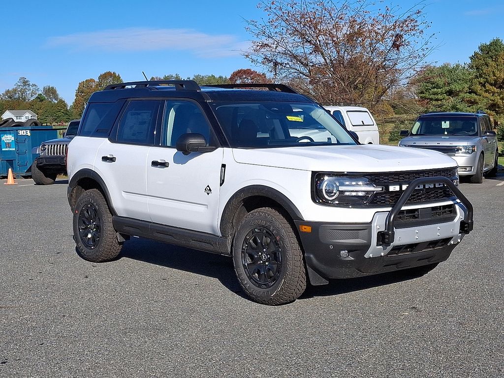 2025 Ford Bronco Sport Outer Banks's photo