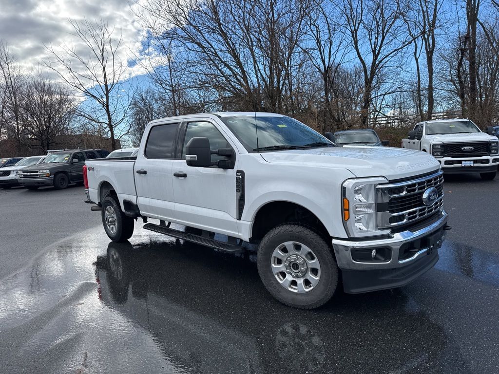 2024 Ford F-250 Super Duty XLT's photo
