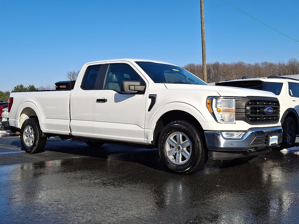 2021 Ford F-150 XL's photo