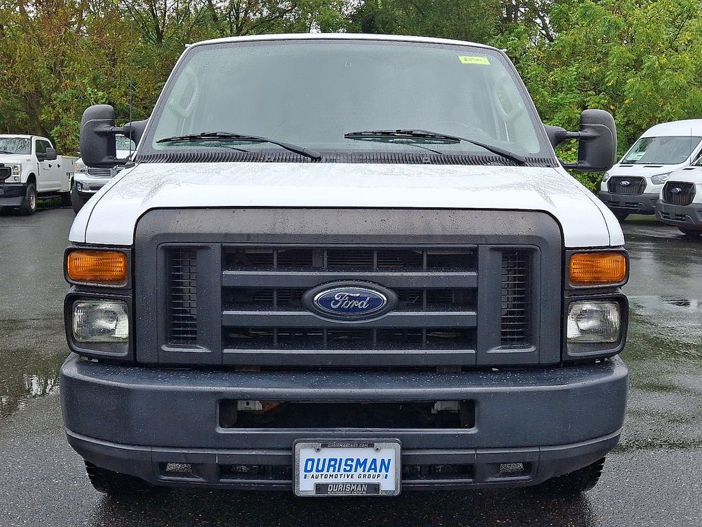 2014 Ford E-150 photo 2