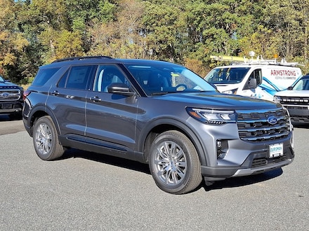 2026 Ford Explorer Active SUV