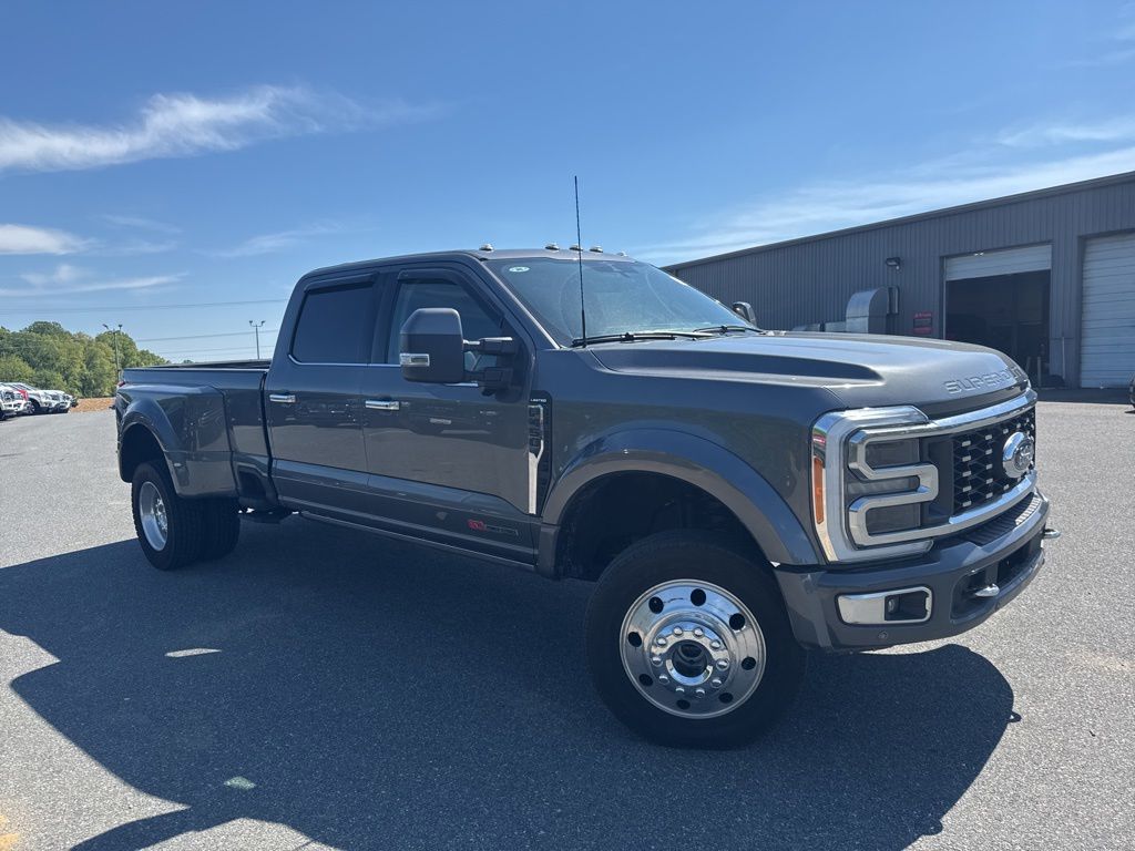 2023 Ford F-450 Limited 4x4 Crew Cab 8' Box DRW's photo