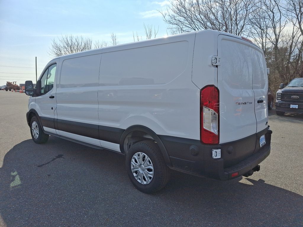 2025 Ford Transit photo 3