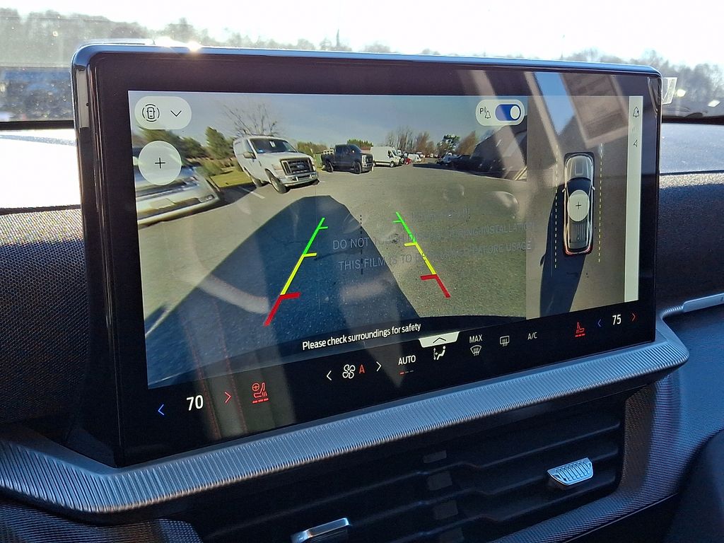 2026 Ford Explorer ST - Photo 15