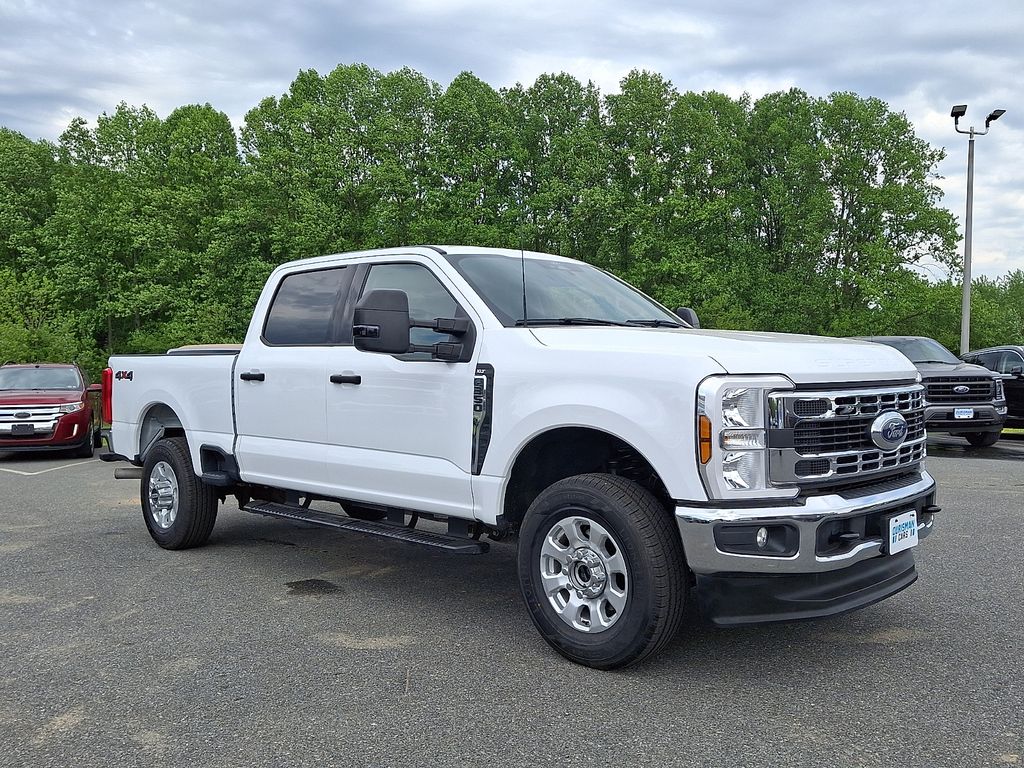 2024 Ford F-350 XLT 4x4 Crew Cab 160 in SRW's photo