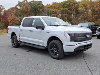 2025 Ford F-150 Lightning XLT Truck