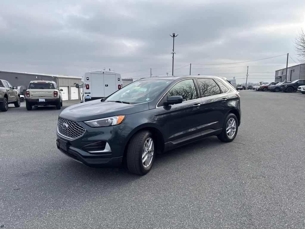 Used 2024 Ford Edge SEL SUV