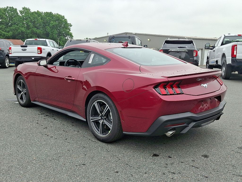 2025 Ford Mustang EcoBoost Premium photo 4