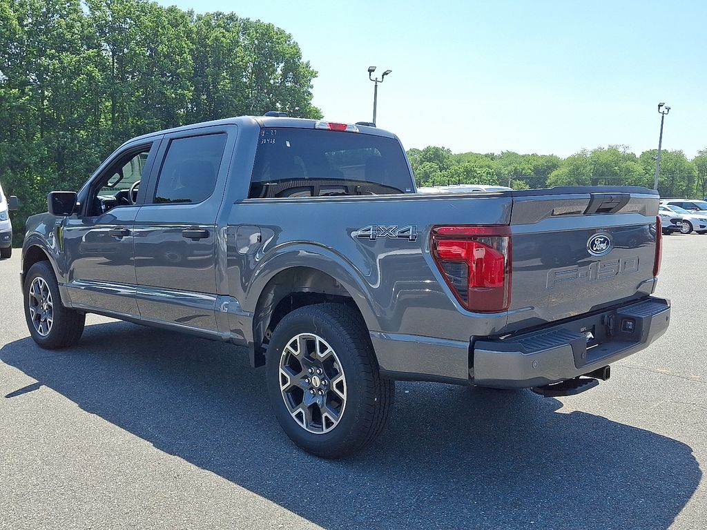 2025 Ford F-150 STX photo 4