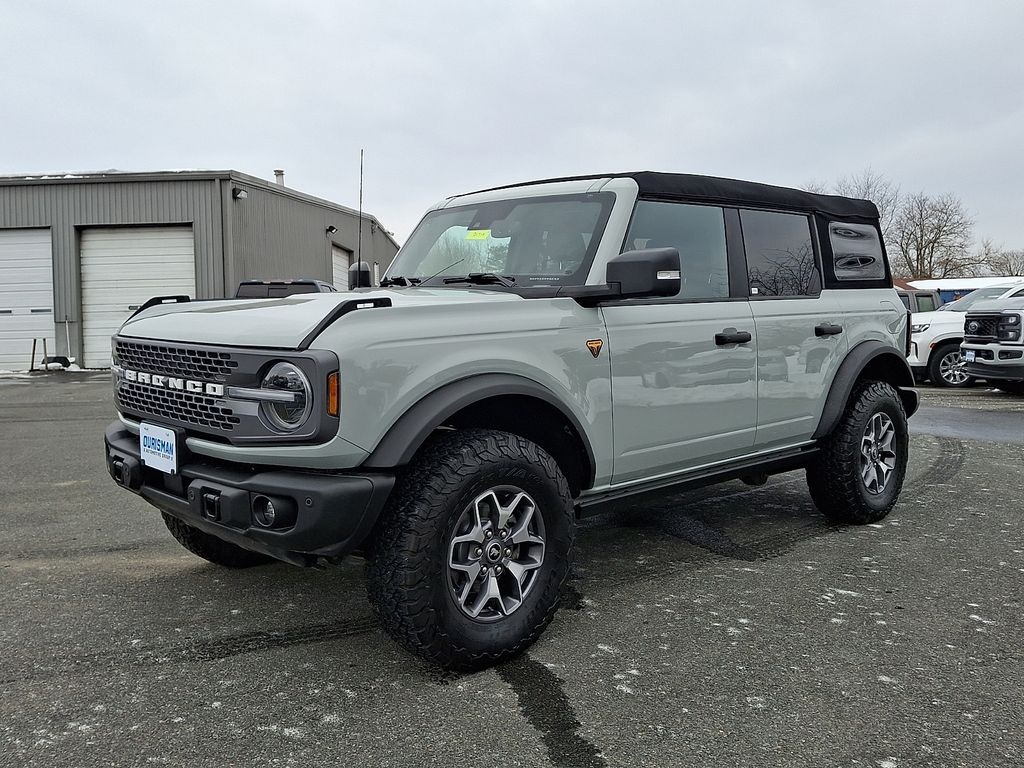 Used 2023 Ford Bronco Badlands SUV