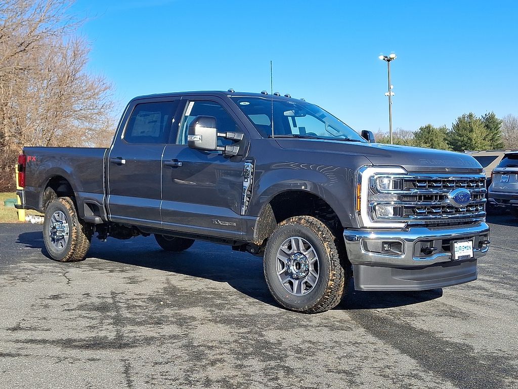 2026 Ford F-250 Super Duty Lariat's photo