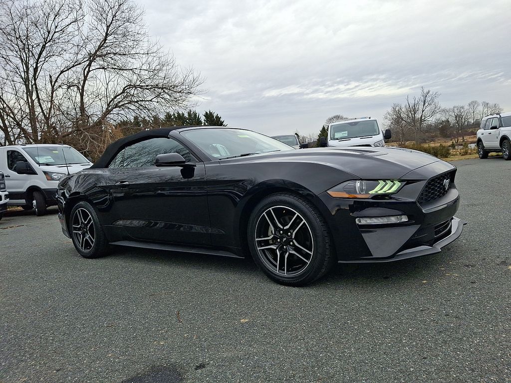 2020 Ford Mustang Convertible 