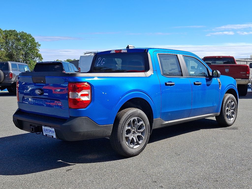 2025 Ford Maverick XLT photo 3