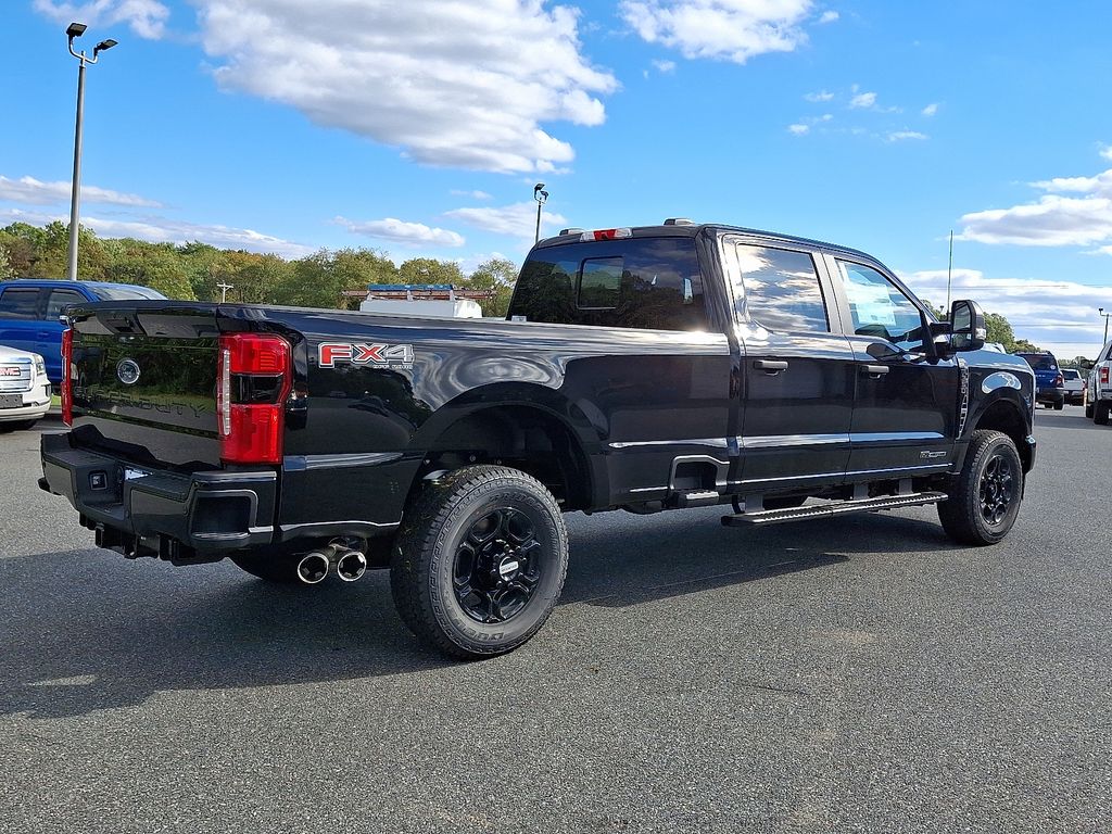 2026 Ford F-350 XL photo 3