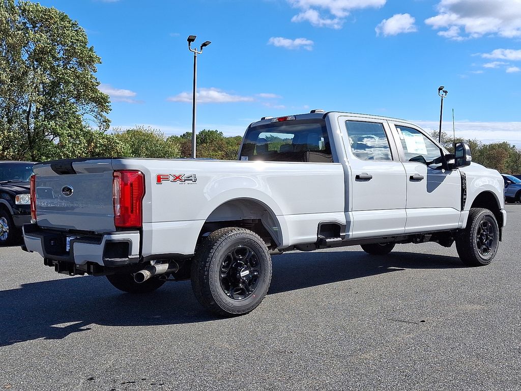 2026 Ford F-250 XL photo 4