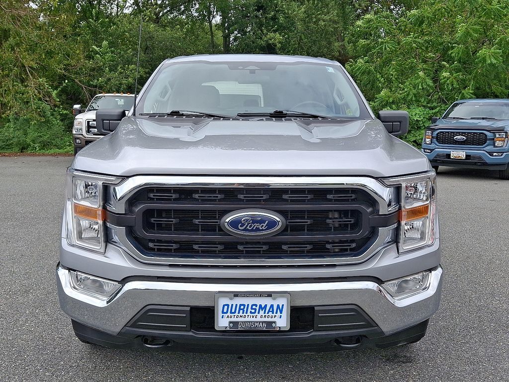 2022 Ford F-150 XLT photo 2