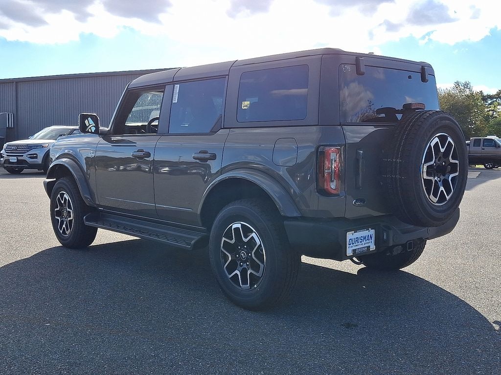 New 2025 Ford Bronco Outer Banks SUV