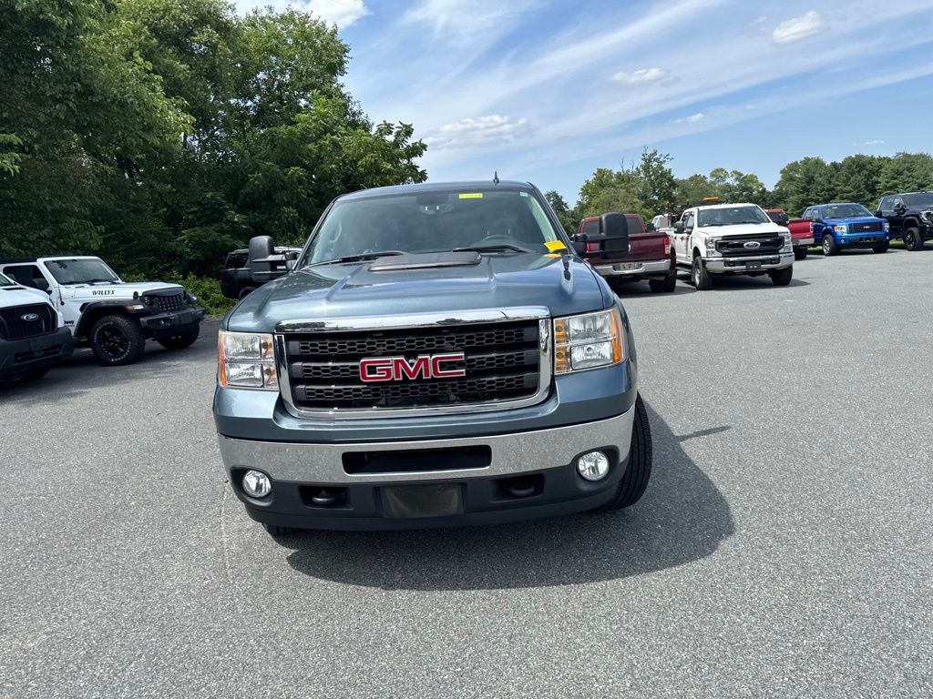 Used 2011 GMC Sierra 2500HD SLE with VIN 1GT220CG7BZ246036 for sale in Rising Sun, MD