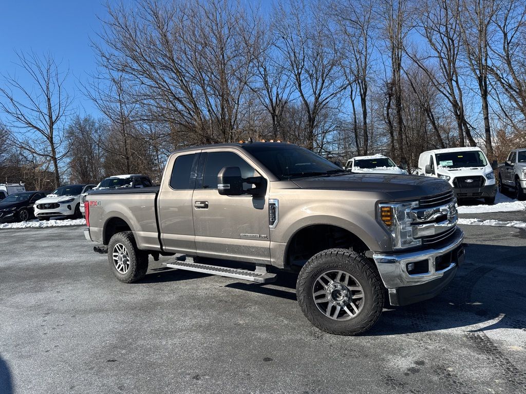 2019 Ford F-250 Super Duty Lariat