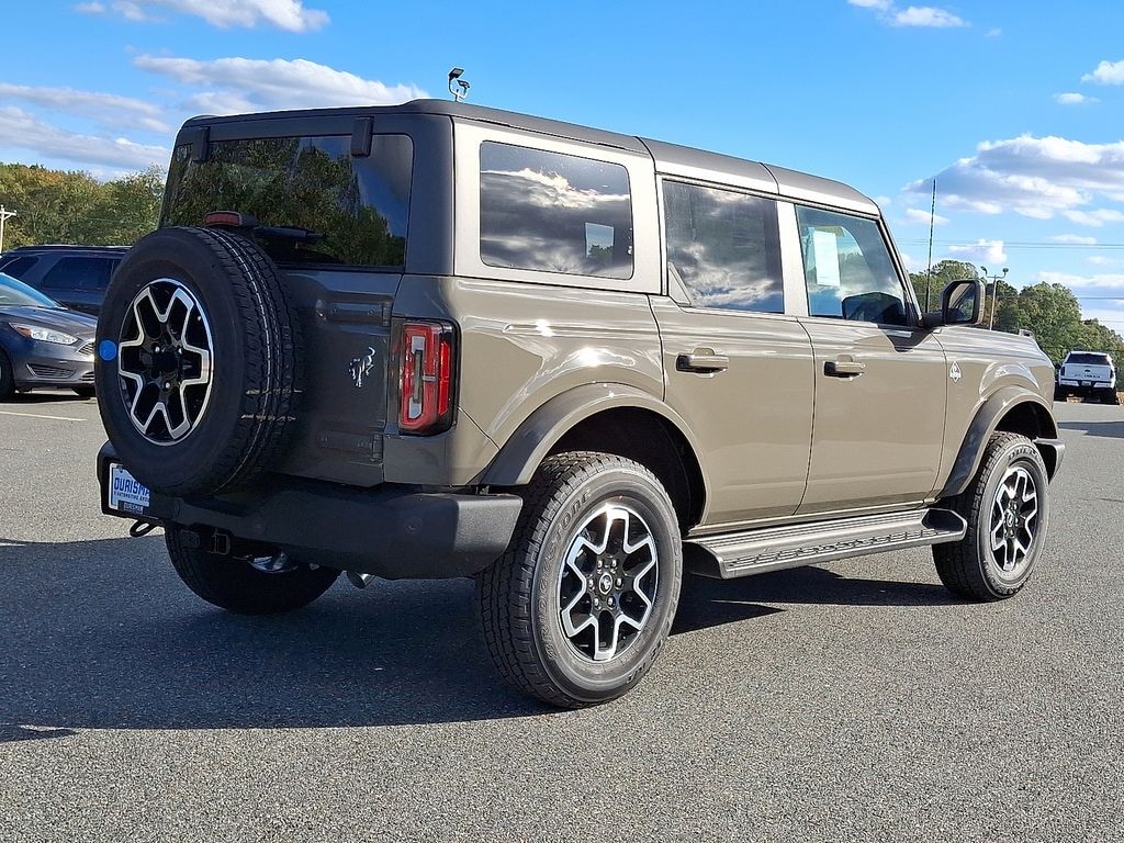 New 2025 Ford Bronco Outer Banks SUV