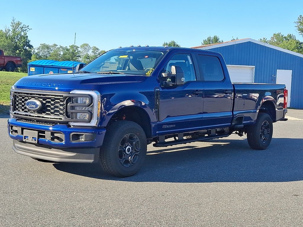 2026 Ford F-250 photo 3