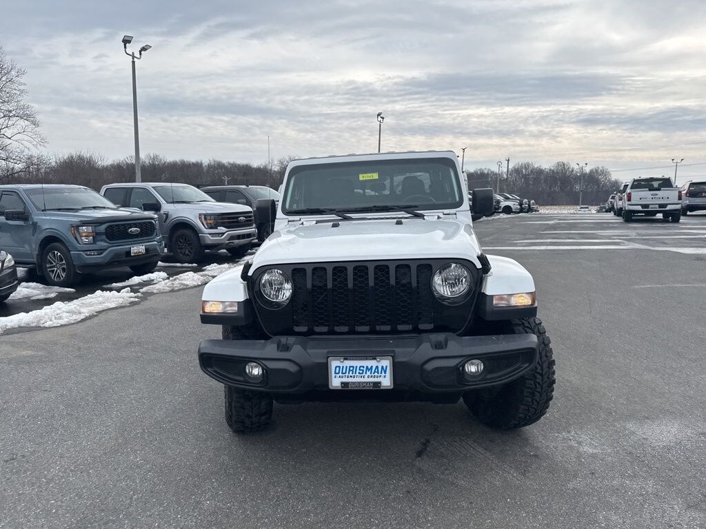 Used 2021 Jeep Gladiator Sport Truck