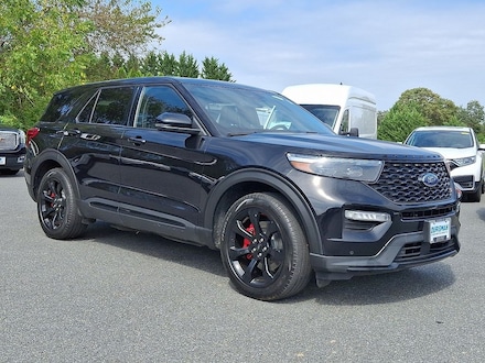 2022 Ford Explorer ST SUV