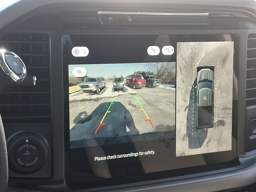 2025 Ford F-150 XLT - Photo 16