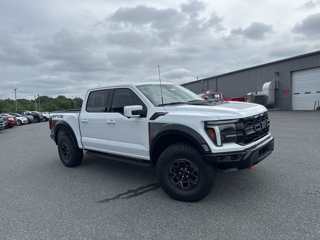 2024 Ford F-150 Raptor 4x4 SuperCrew 5-1/2 Box's photo