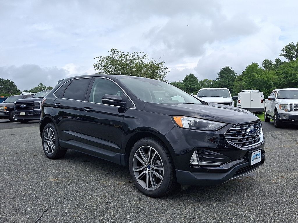 2022 Ford Edge