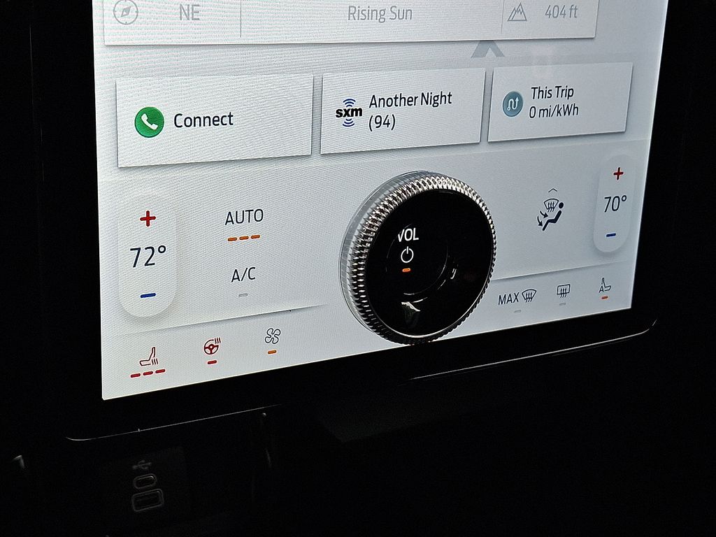 2025 Ford Mustang Mach-E Select - Photo 11