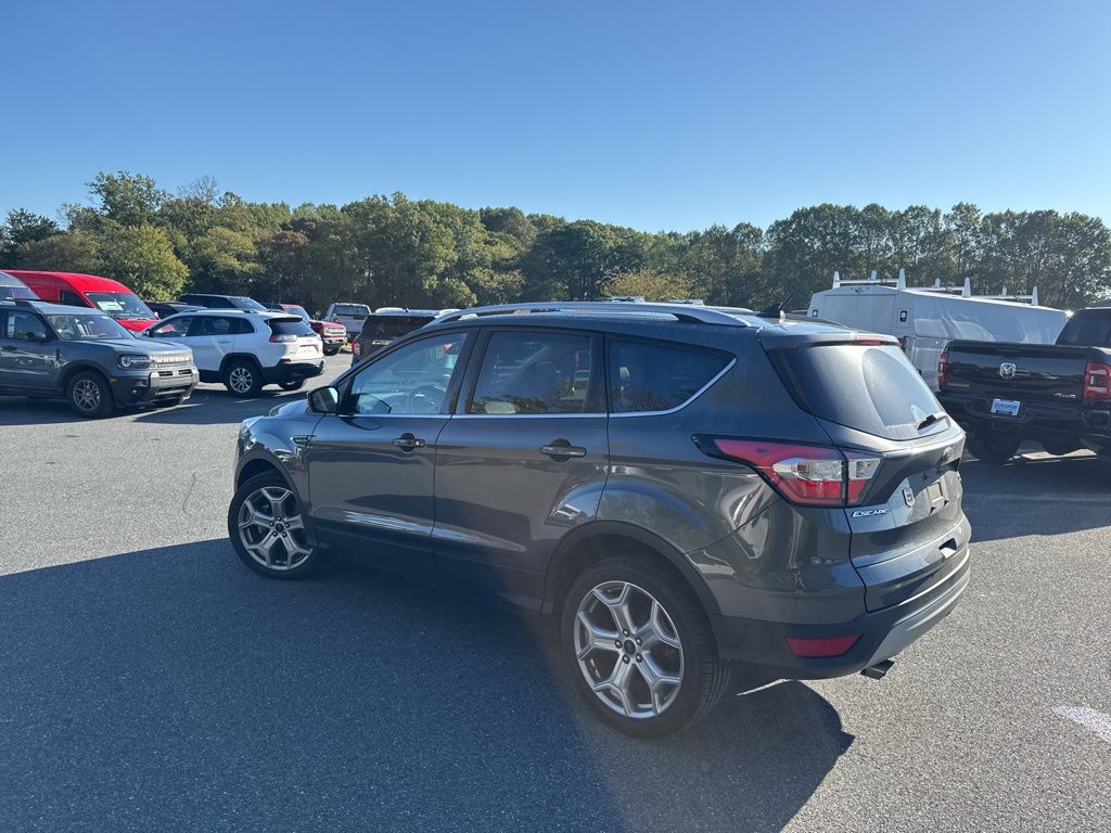 2018 Ford Escape Titanium photo 3