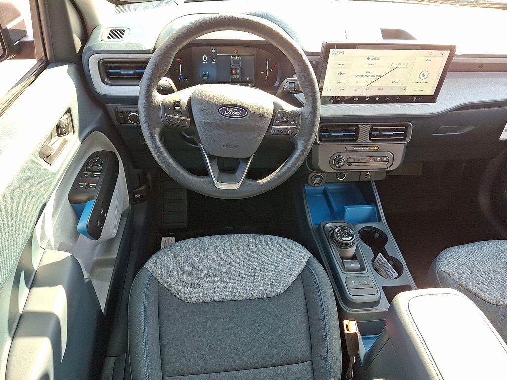 2025 Ford Maverick XLT - Photo 10