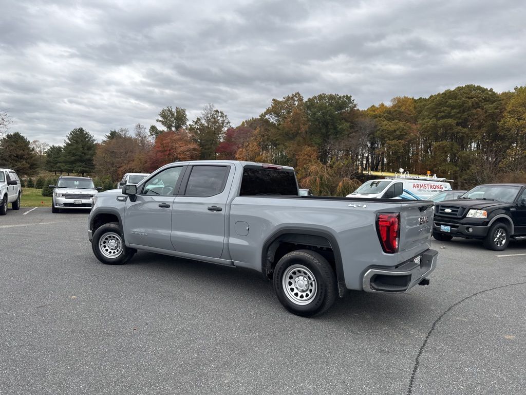 2025 Gmc Sierra 1500 Pro photo 2