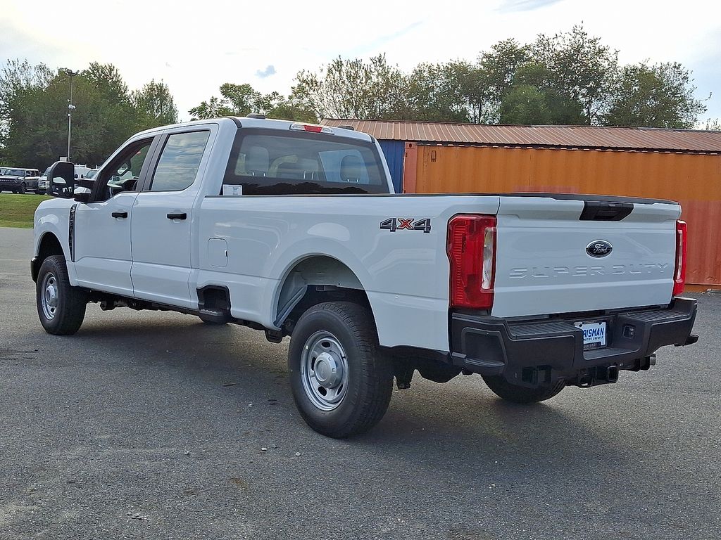 2026 Ford F-250 XL photo 3