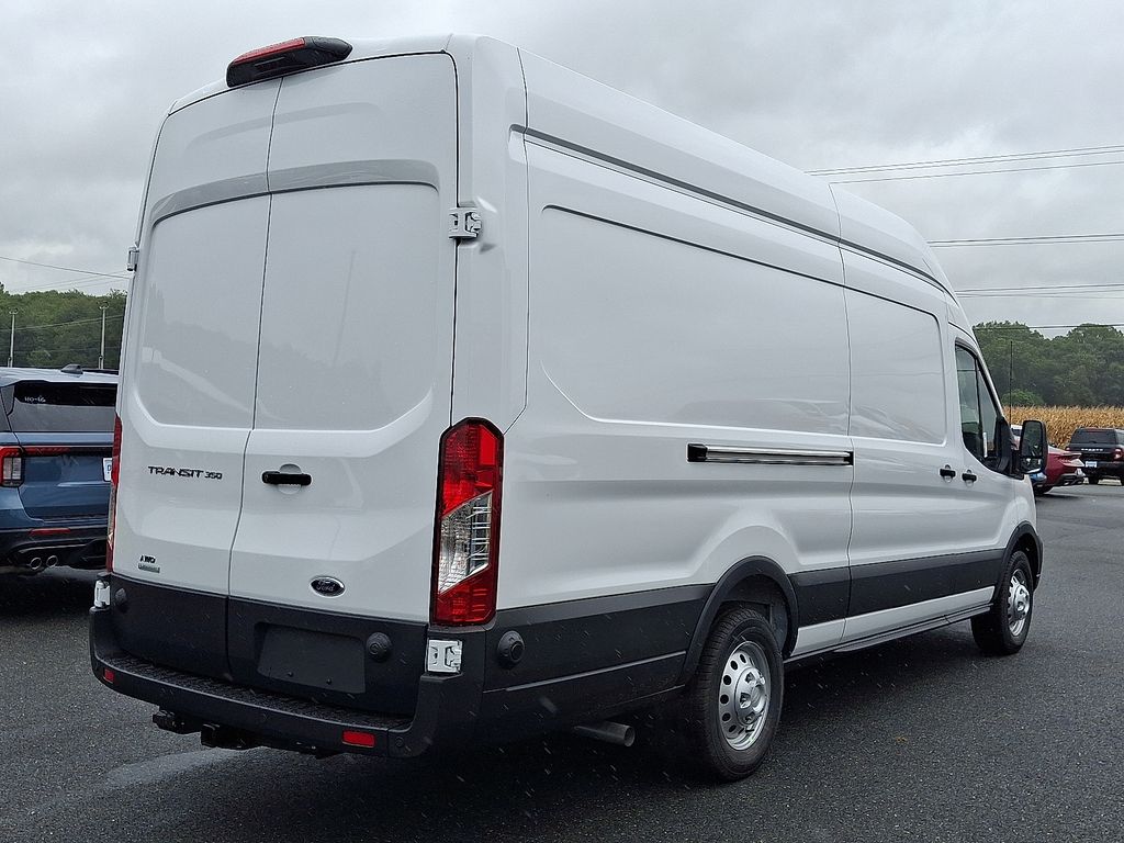 2025 Ford Transit Cargo Van photo 4
