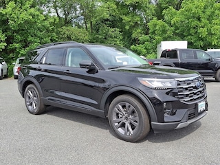 2026 Ford Explorer Active SUV