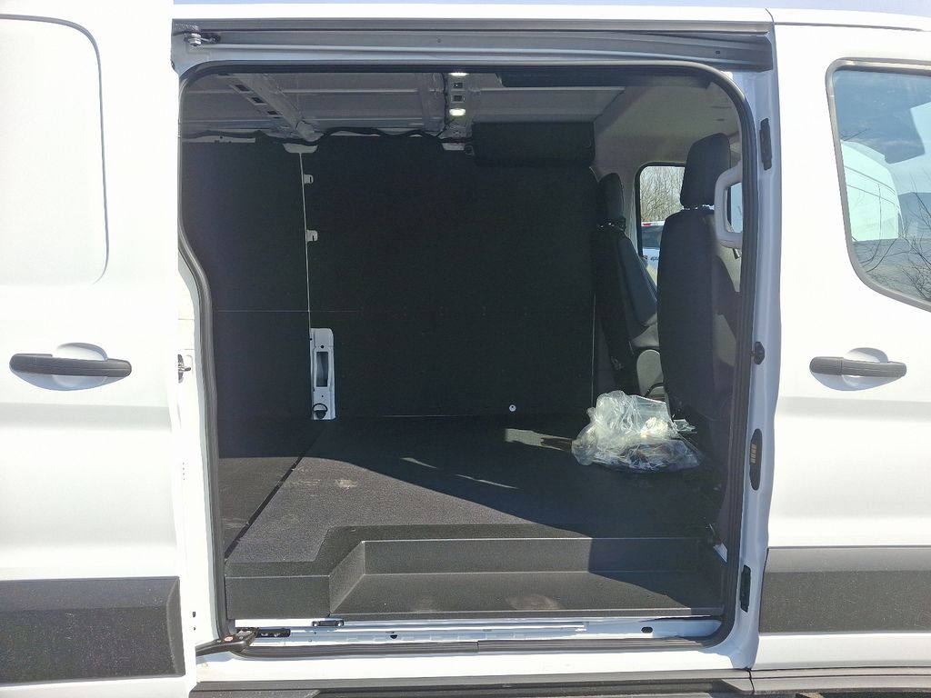 2025 Ford Transit Van Base - Photo 7