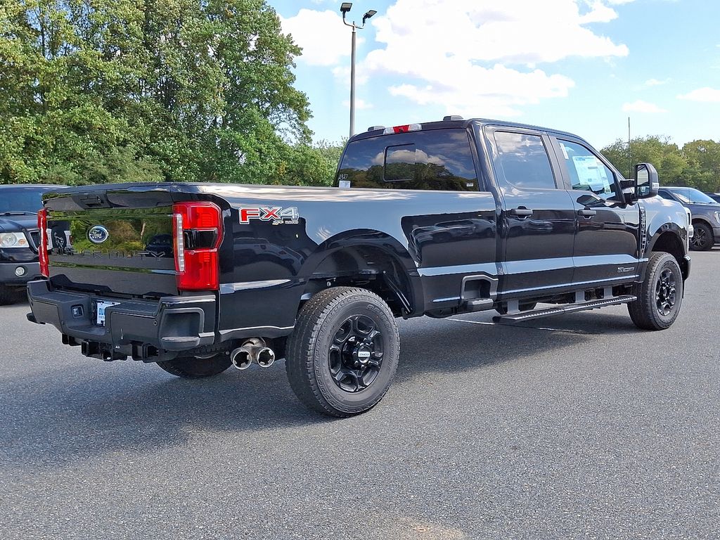 2026 Ford F-250 XL photo 4