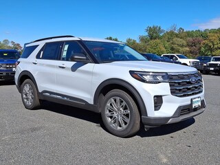 2025 Ford Explorer Active SUV