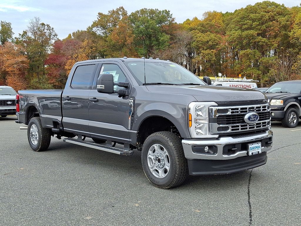 2026 Ford F-350 Super Duty XLT's photo