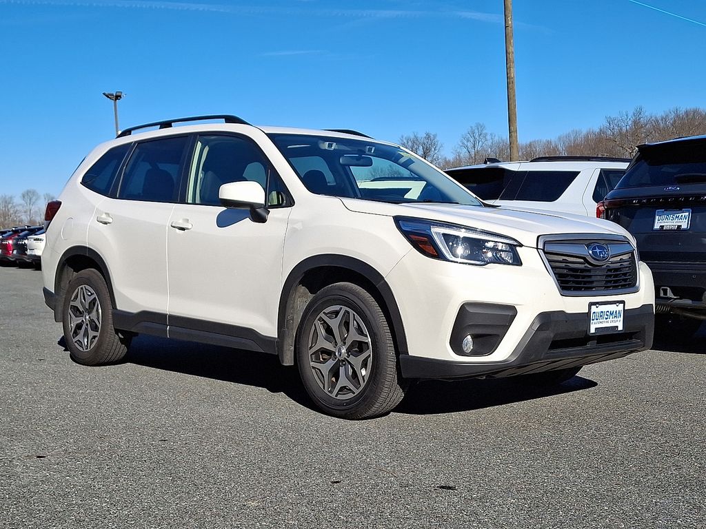2021 Subaru Forester Premium's photo