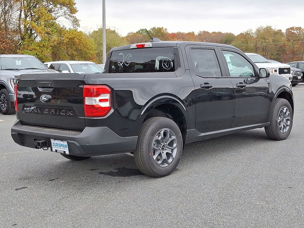 2025 Ford Maverick XLT photo 3