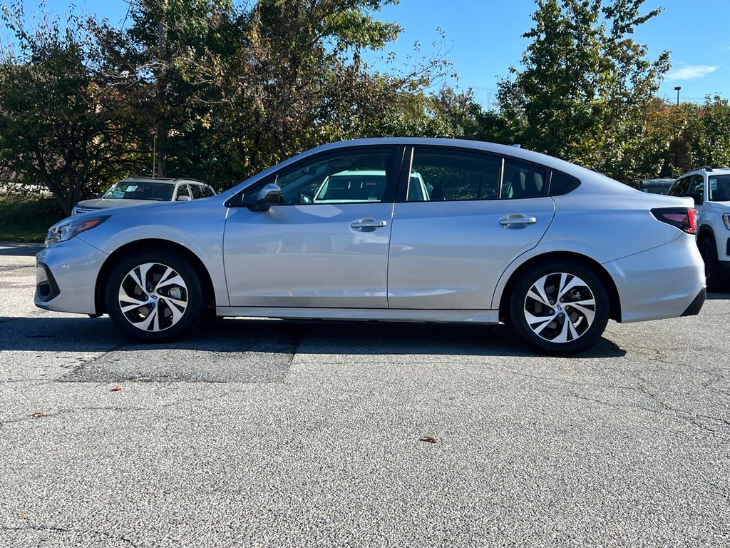 2025 Subaru Legacy Premium photo 3