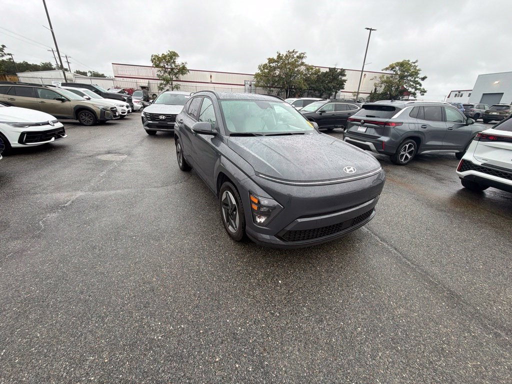 Used 2024 Hyundai Kona EV SEL with VIN KM8HC3A64RU006559 for sale in Waldorf, MD