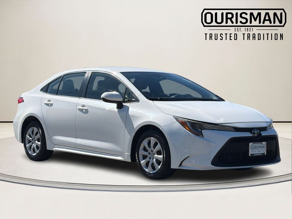 Used 2021 Toyota Corolla LE Sedan