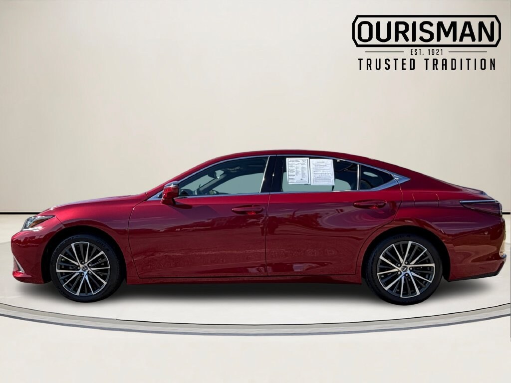 Used 2024 Lexus ES 350 Sedan