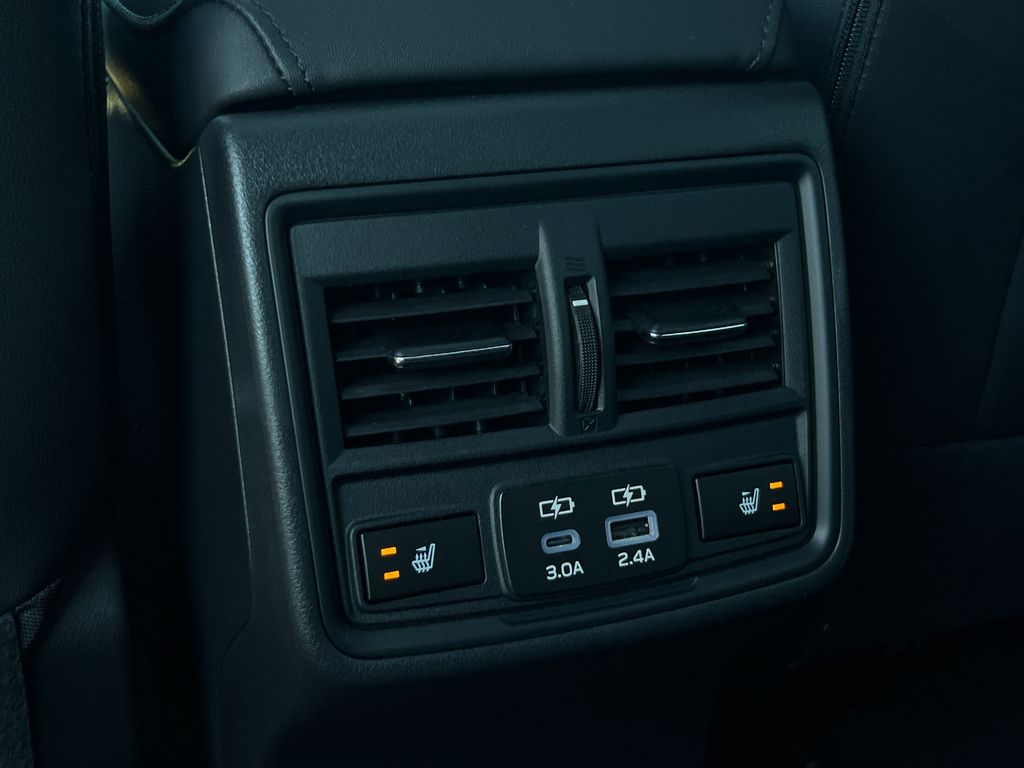 2026 Subaru Outback Limited - Photo 18